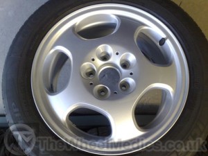 004. Mercedes E Class Alloy- Fully Repaired & Powder Coated